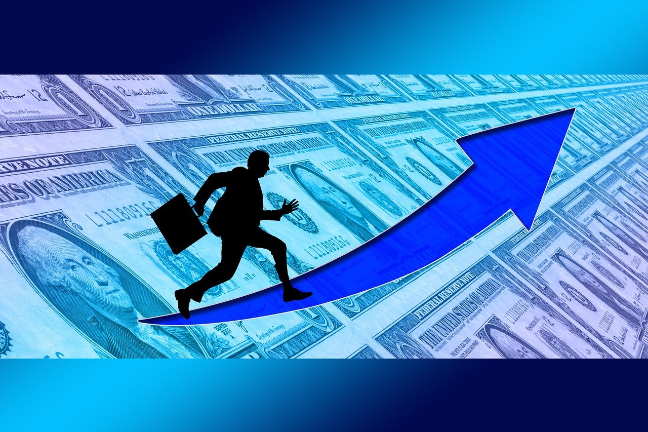 今日基金凈值解析，以161028基金為例，最新凈值查詢及文章分析