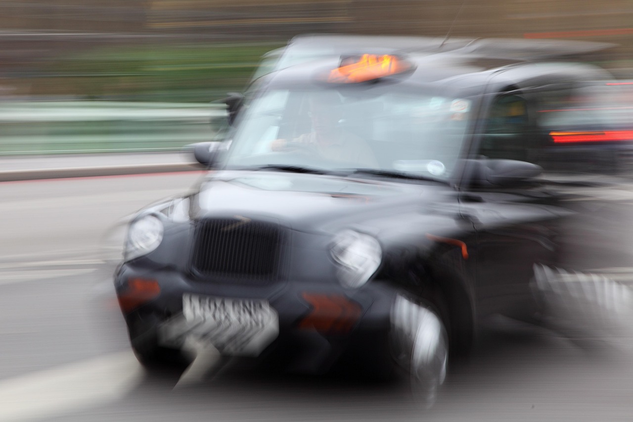 鄭州車輛限牌最新動態(tài)，政策調(diào)整引發(fā)市場反應(yīng)