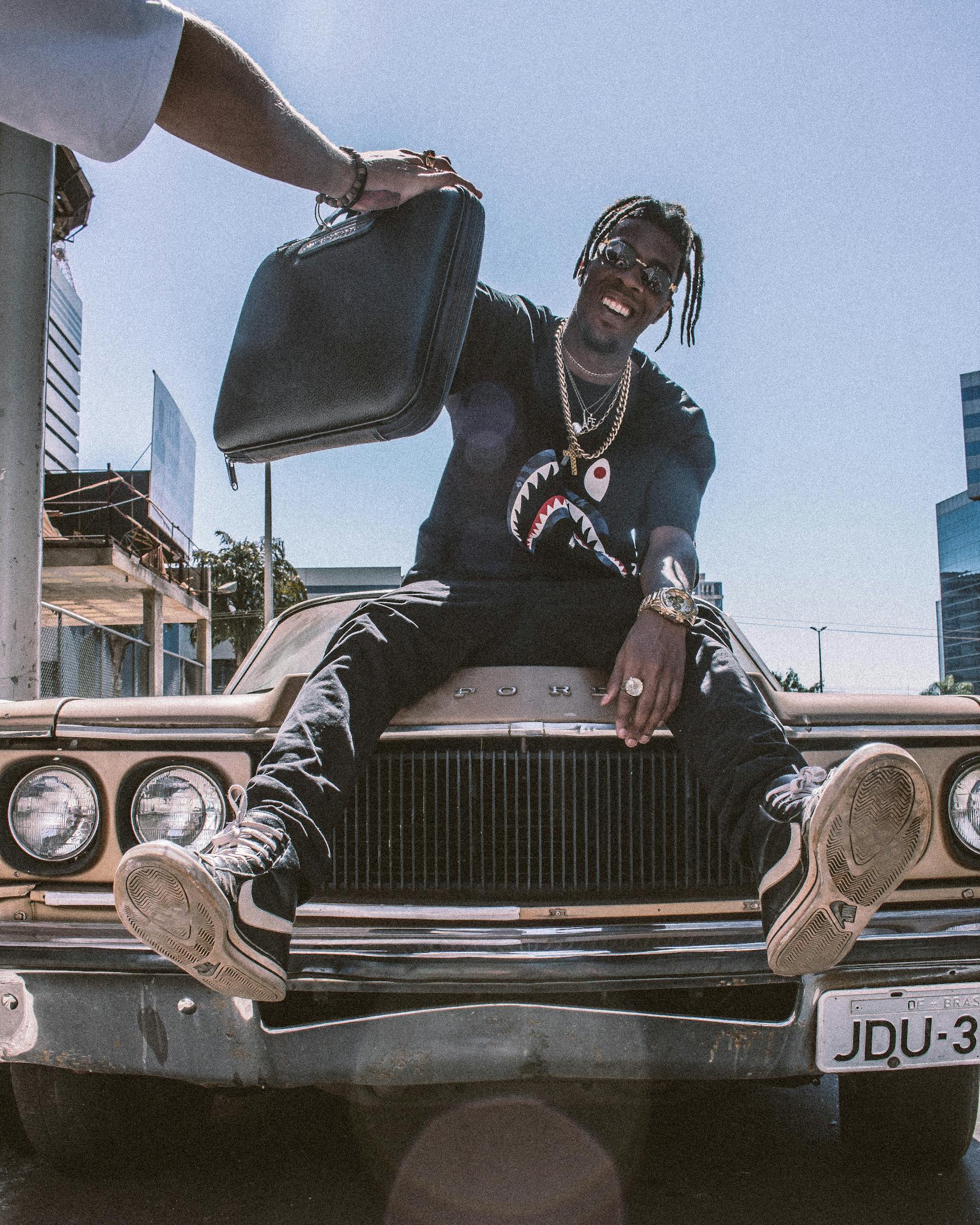 探索時(shí)尚潮流與個(gè)人風(fēng)格的完美結(jié)合，2016年QQ頭像男生最新版