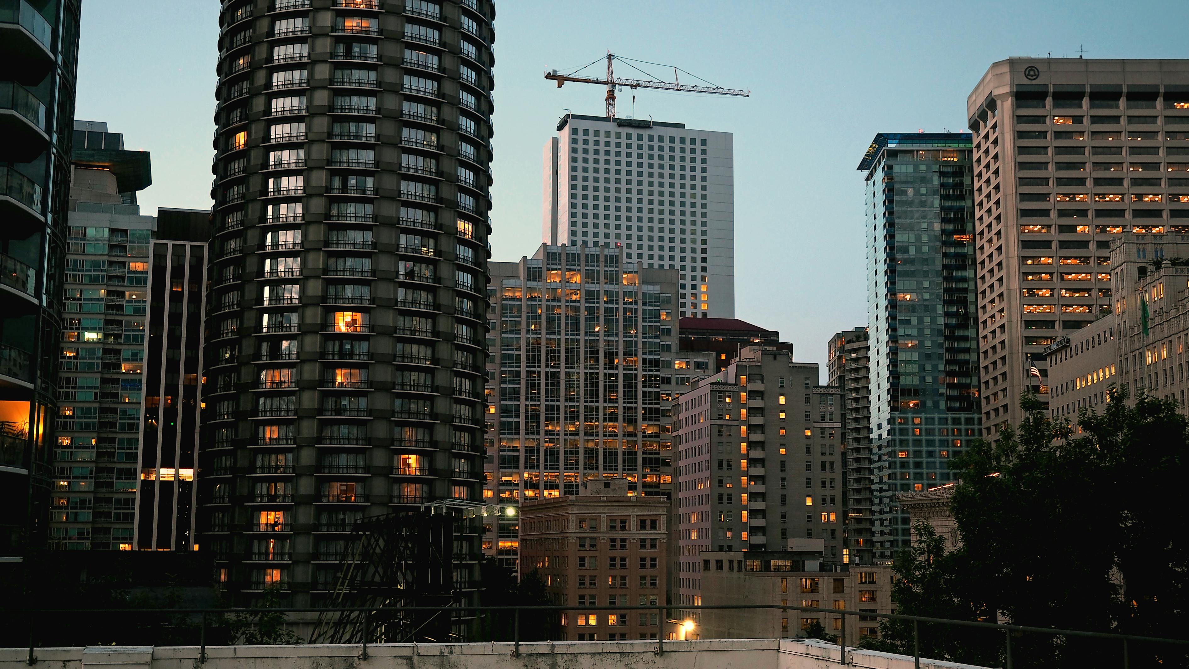 天下錦程10號樓最新房價及市場趨勢深度解析，投資價值的探索