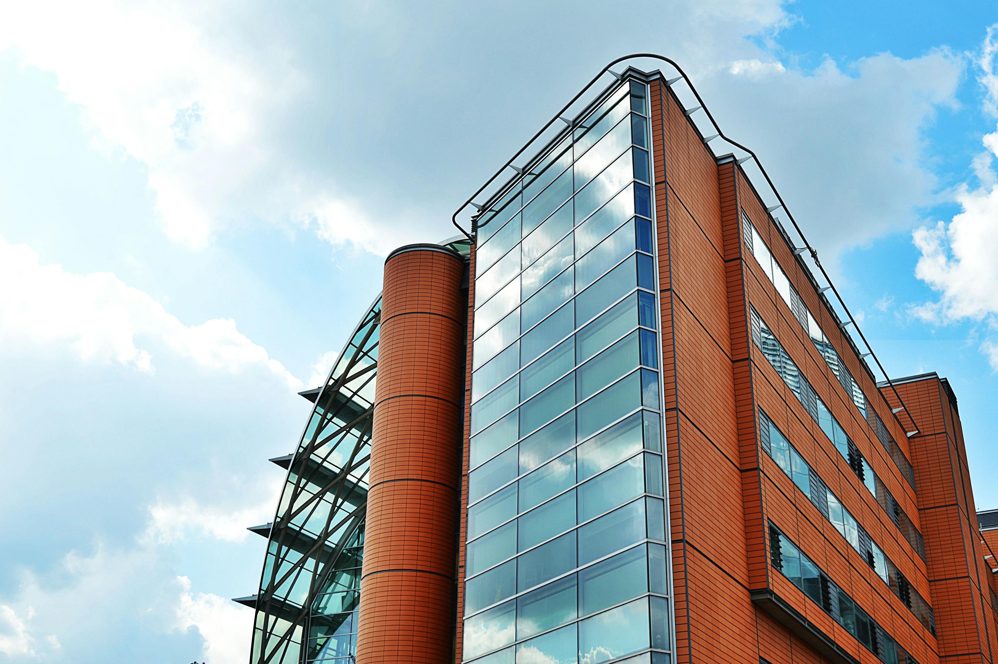 國(guó)光瓷業(yè)重組最新進(jìn)展，重塑企業(yè)未來(lái)之路的進(jìn)展報(bào)告