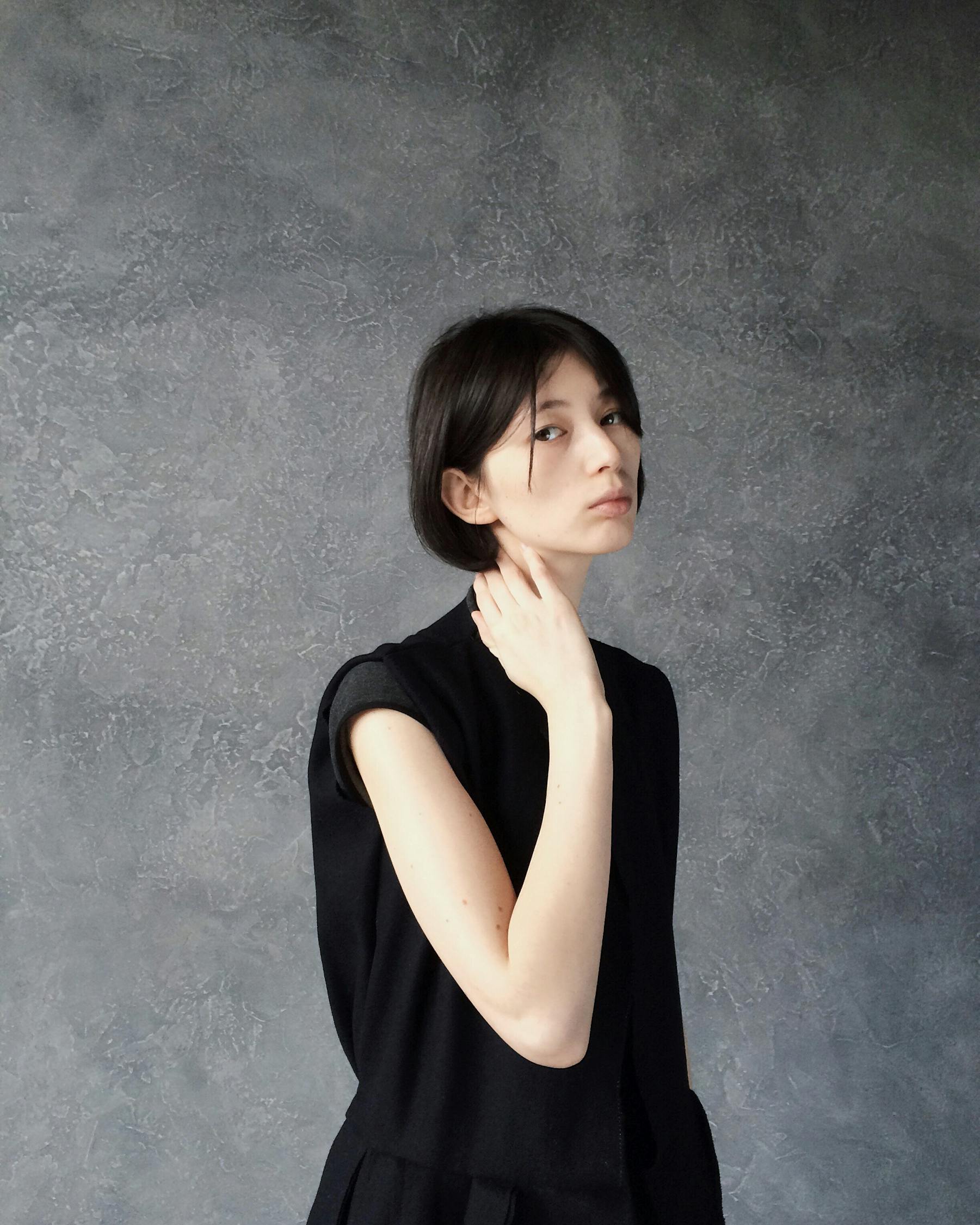 歐美風(fēng)女頭像最新時尚潮流版本，詮釋時尚魅力的精選頭像