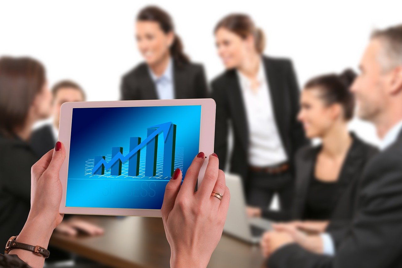 眾泰SR9最新訂單數(shù)據(jù)概覽，市場(chǎng)趨勢(shì)分析與前景展望