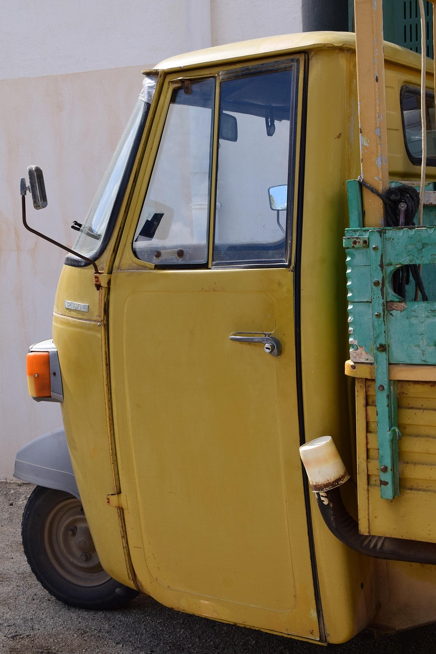 爽瑪電動三輪車最新款，科技與舒適的完美融合