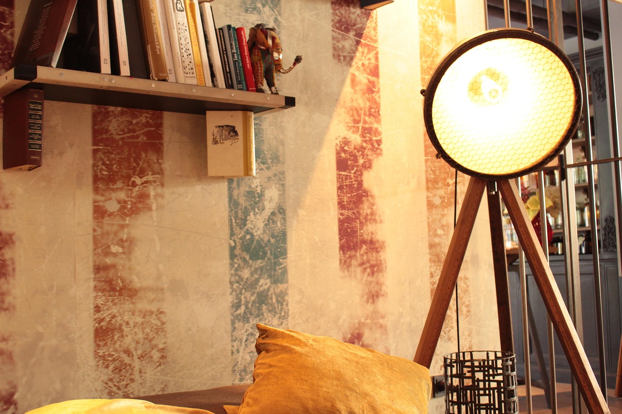 最新壁飾裝飾，打造時(shí)尚個(gè)性居家空間